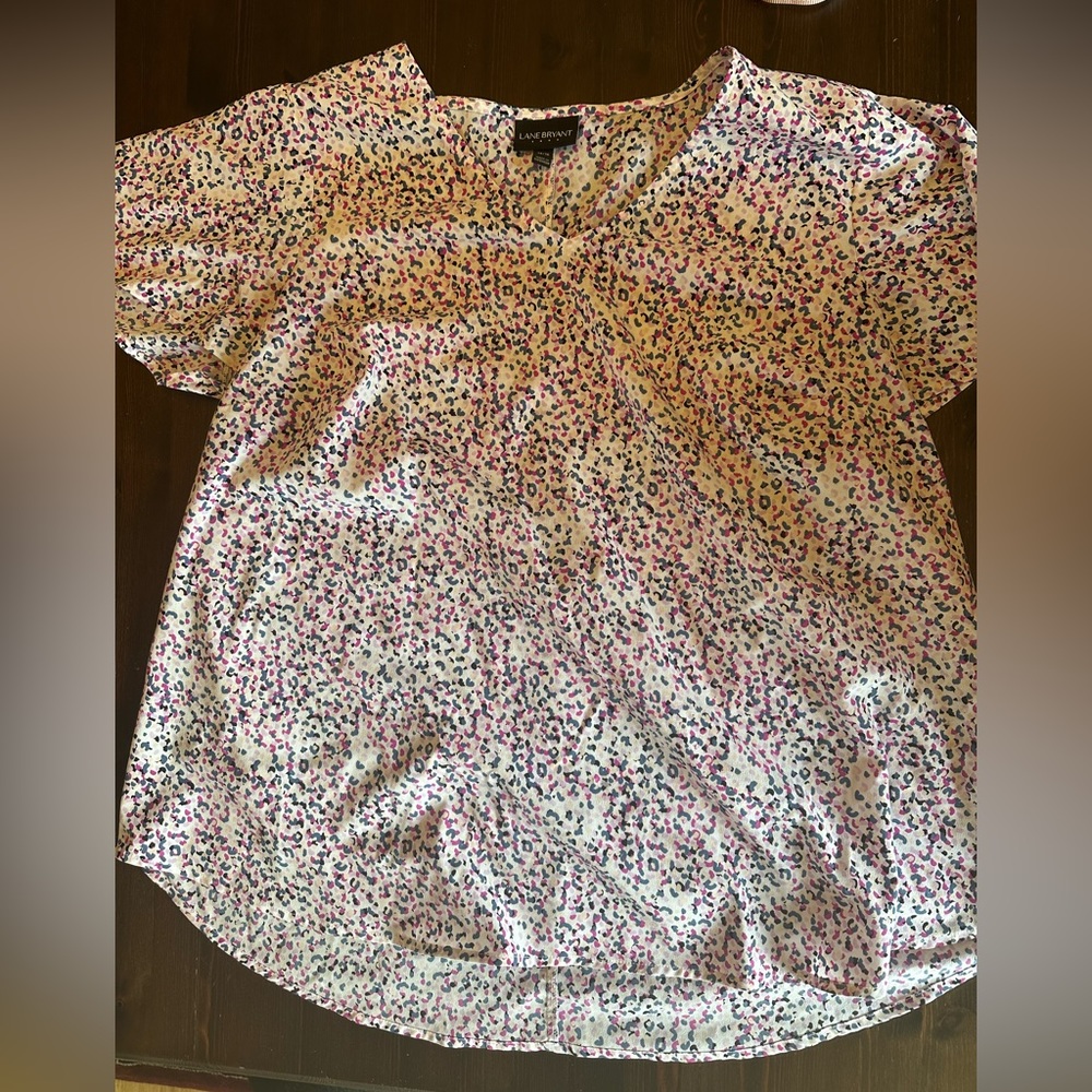 14/16 Lane Bryant flowy top